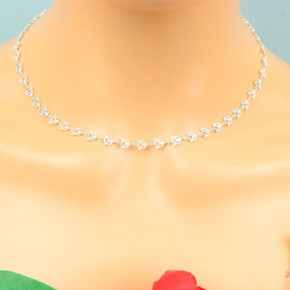 Delicate & Contemporary Necklace Chain, A Lovely Choice for Women, EVCH1861 - Picture 6 of 10